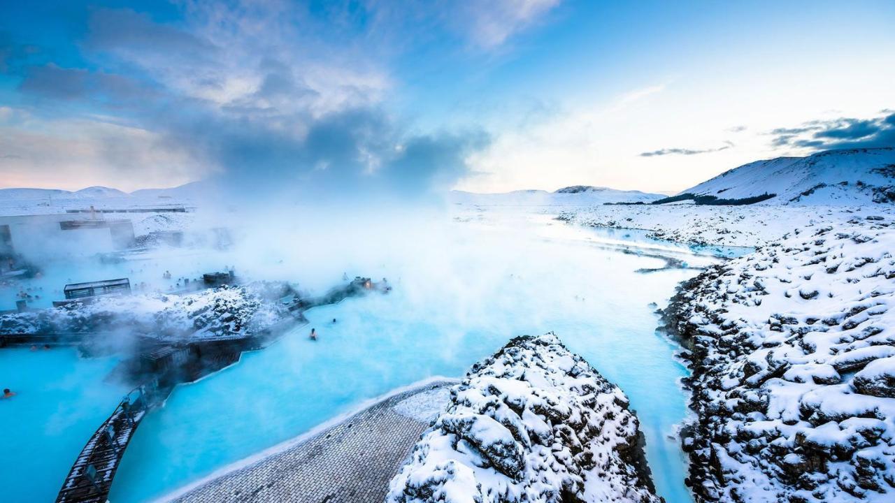 Отель Nupan Deluxe Кефлавик Экстерьер фото